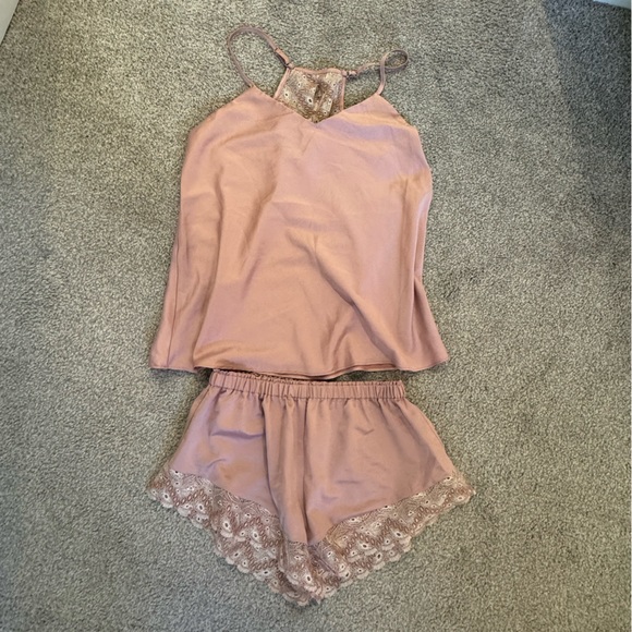 Ada Cami Short Set - Picture 4 of 4